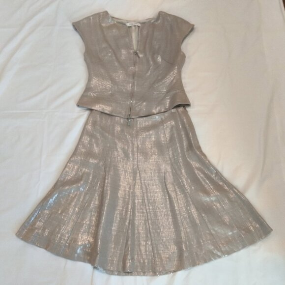 Luca Luca Dresses & Skirts - Luca Luca Silver shimmery top and skirt Italy size 40